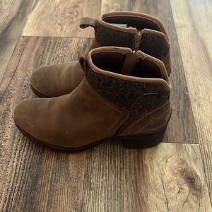 Merrell Boots Chateau II mid pull waterproof boots